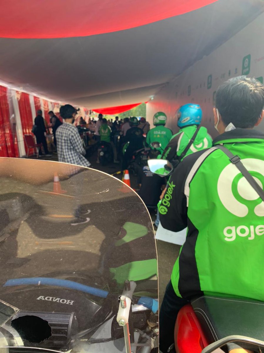 Dapet dari grup, udah mulai juga yg di Bandung bang. Tadi pembukaan ngundang perwakilan bbrp driver, rencananya bentar lg dibuka buat semua driver Bandung. Ga sabar😁