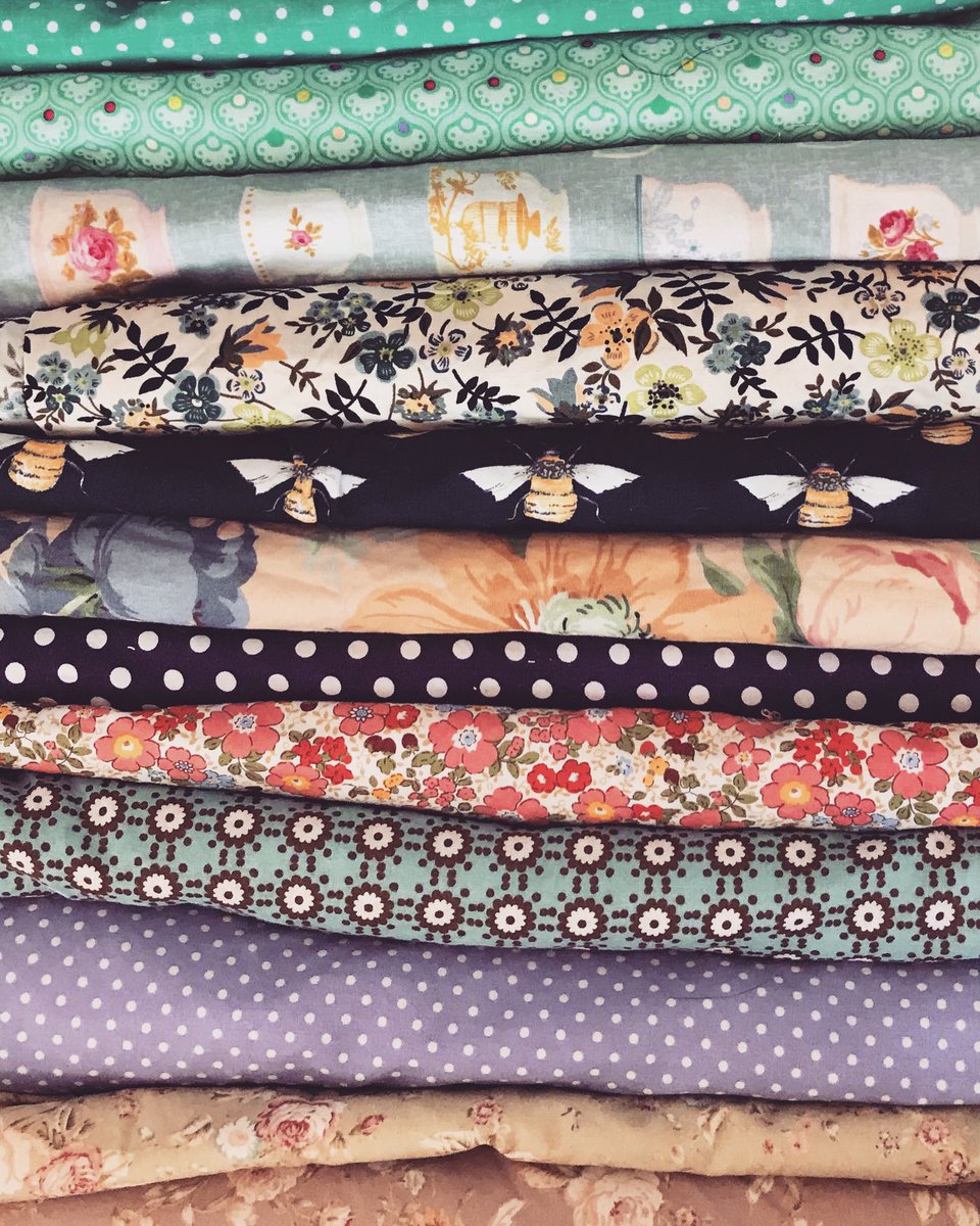 Morning! I’m having a bit of a tidy up &amp; I feel like this is as organised as my fabric stash is ever going to get!  Not exactly Marie Kondo but things are a bit better. #etsyshop #fabricstash