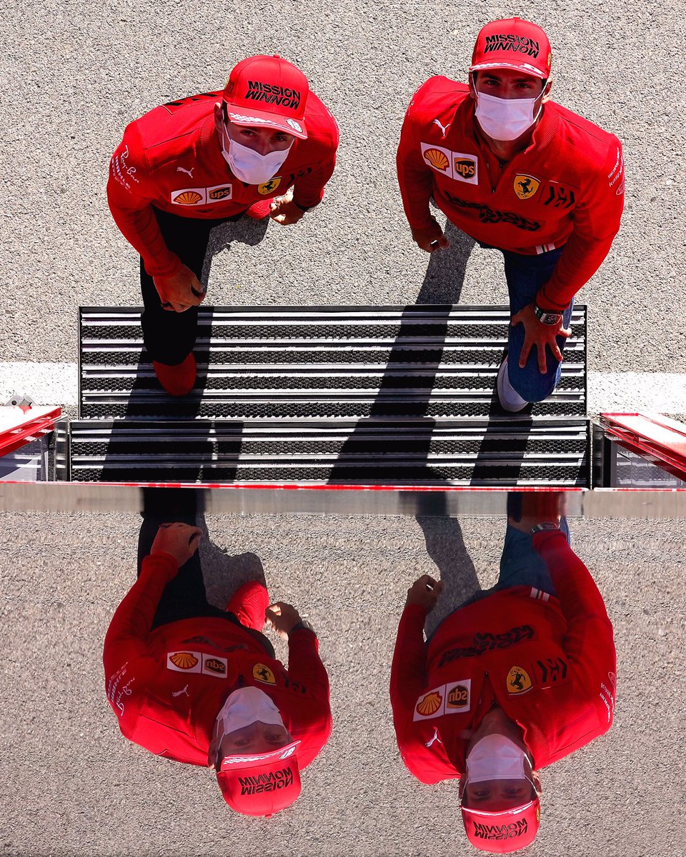 Reflecting on the weekend like… 🪞

#essereFerrari 🔴