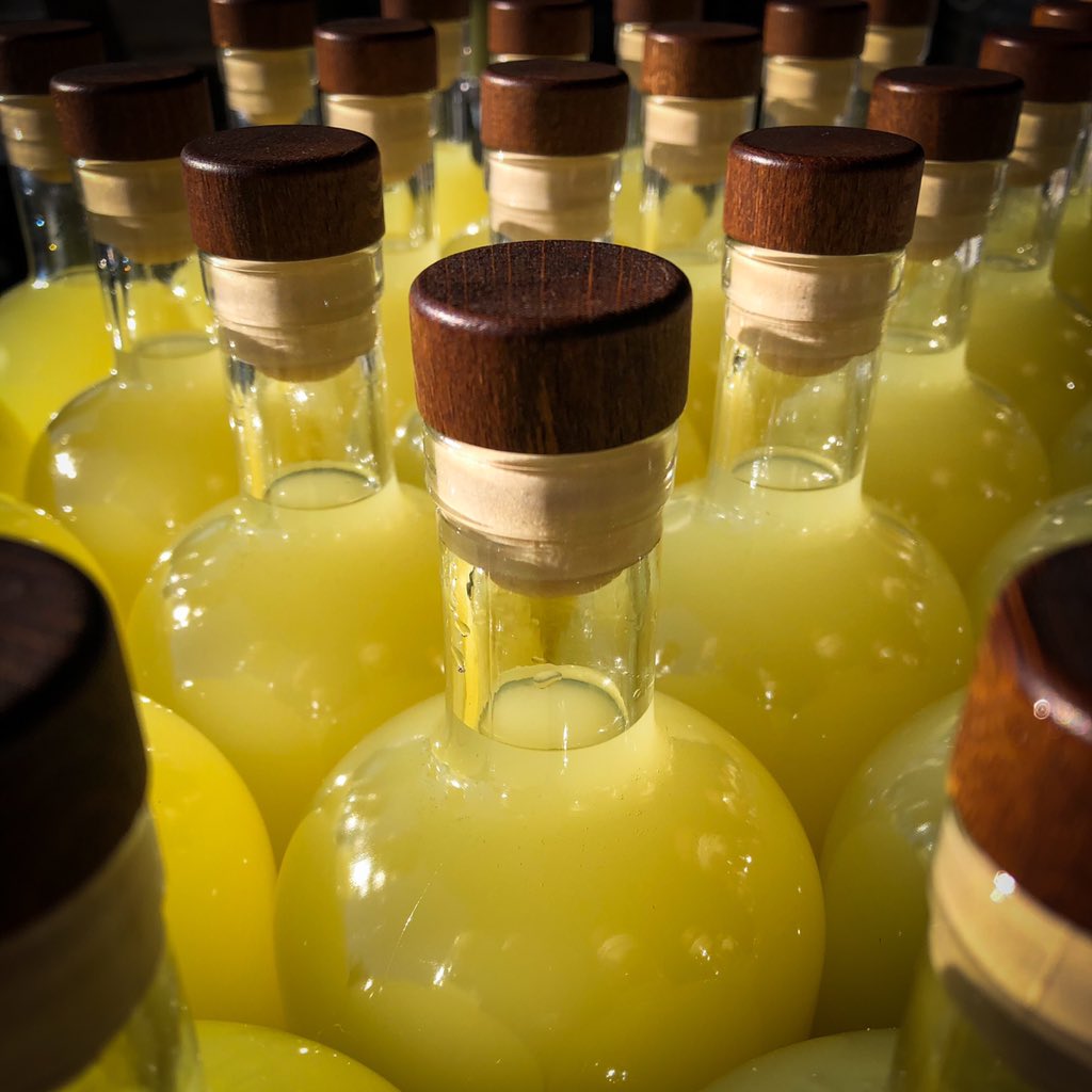 Our next batch of Limoncello, made with delicious heritage lemons from a secret undisclosed location in Sussex Inlet, is nearly ready for release - coming soon!👍🍋🍸

#limoncello #taradistillery #shoalhaven #heritagelemons #lemon #southcoastnsw #heirloom #smallbatch  #australia
