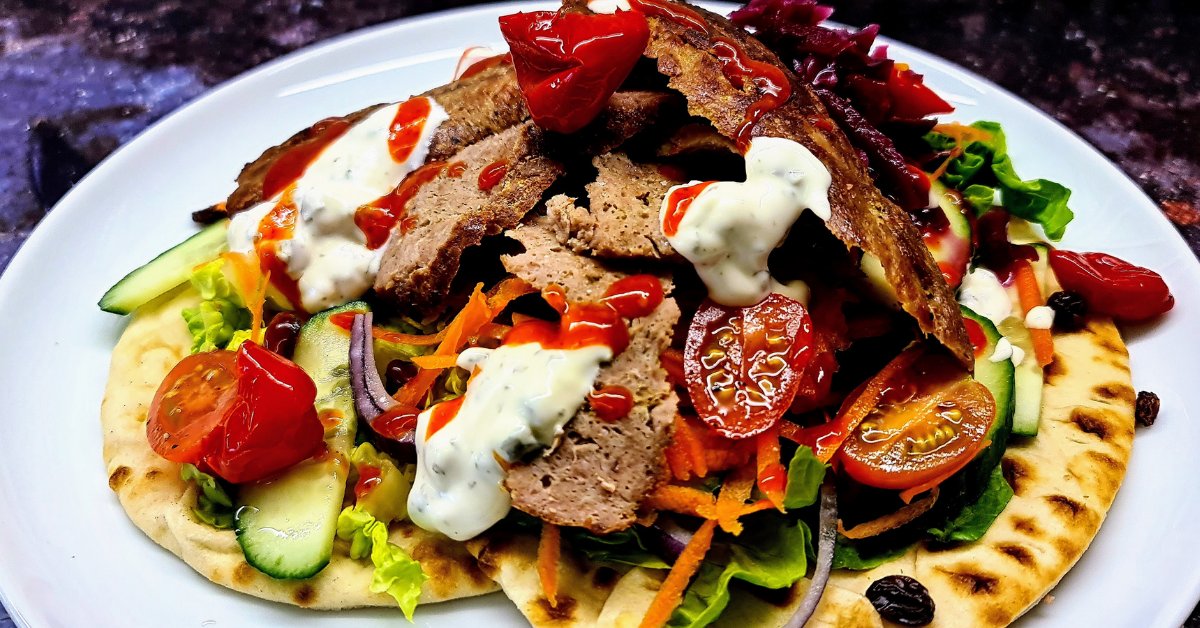 ColyfordB's tweet photo. Fancy a fakeaway?

Cut the grease and the guilt, with this straightforward make at home version of the classic Doner Kebab. Great for summer evenings and entertaining guests.

https://t.co/Yg3VkXNXHu

#recipeoftheday #westdorset #eastdevon #Fakeaway  #lamb #butchers https://t.co/OA2O9Ih3hJ