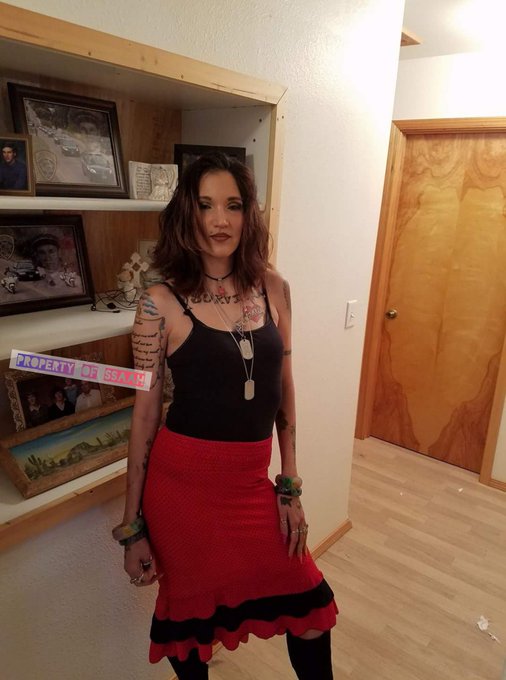 Angelina Hoyt’s pics and videos