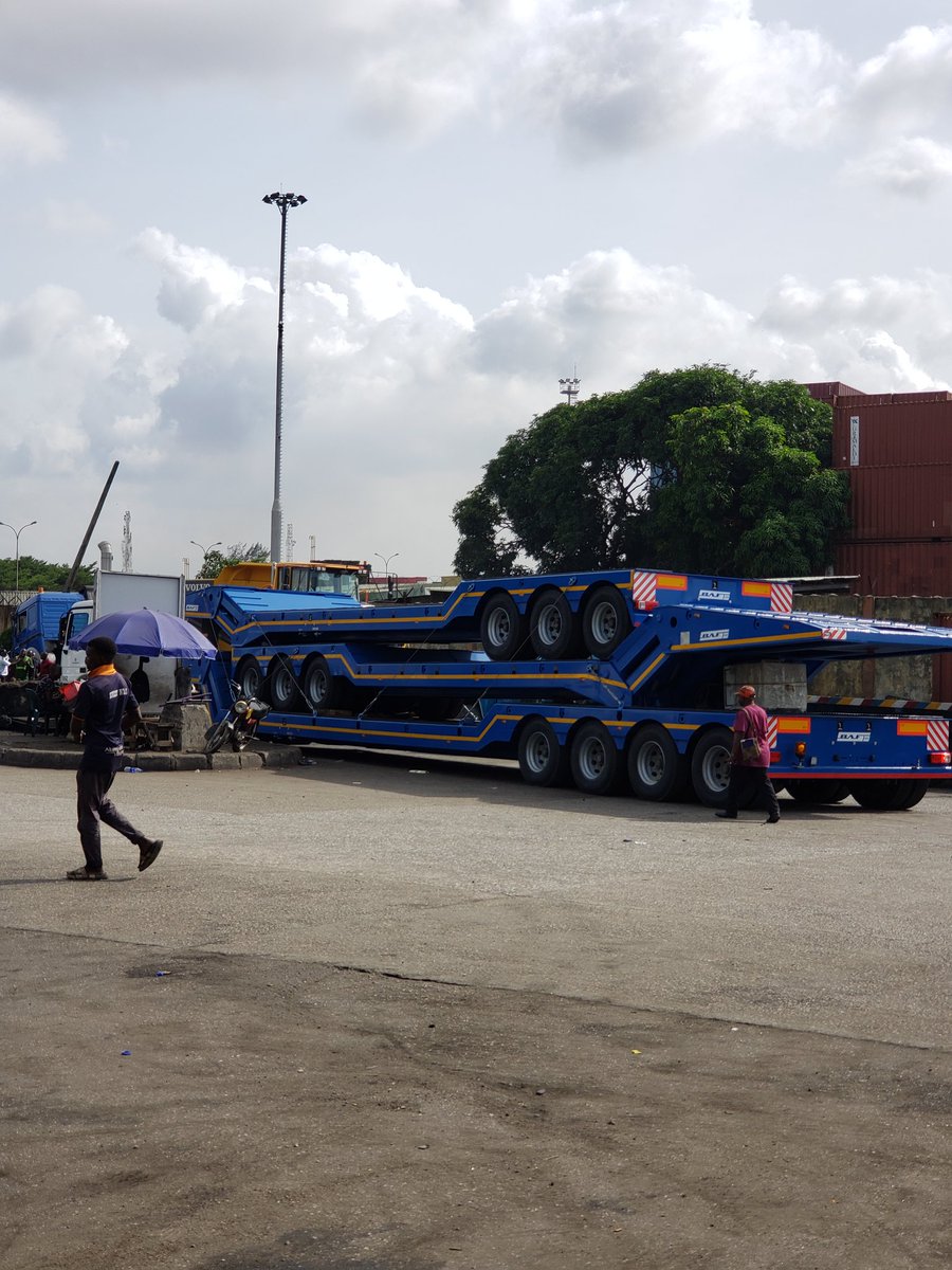 _oyinpounds's tweet photo. LOWBED TRUCK FLAT BODY 2021
Cleared and delivered 🙏🙏🙏
Ptml terminal,Tincan apapa 
Lagos.
Kindly retweet if you come across this on your TL https://t.co/udg6HaNjuf