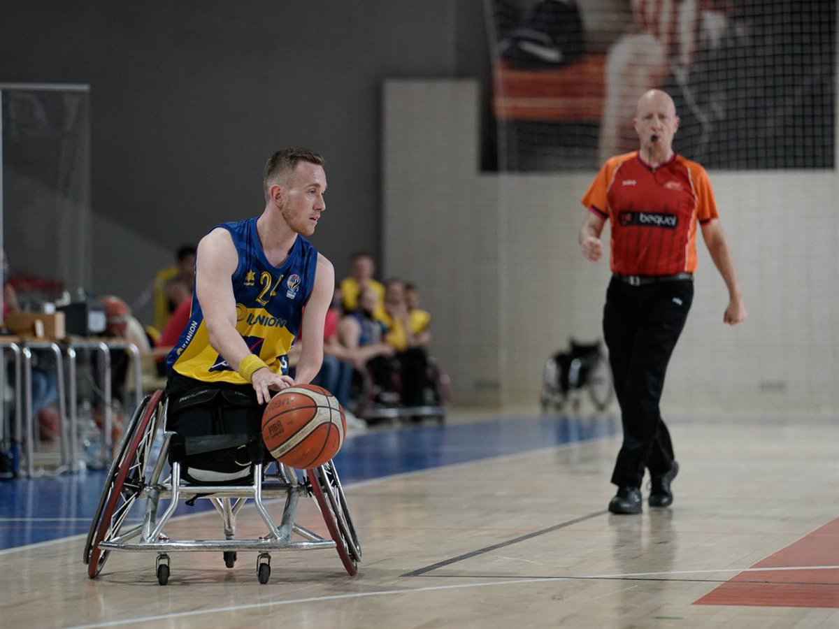 💛Vivir es intentarlo infinitas veces 💙 
#FamiliaILUNION