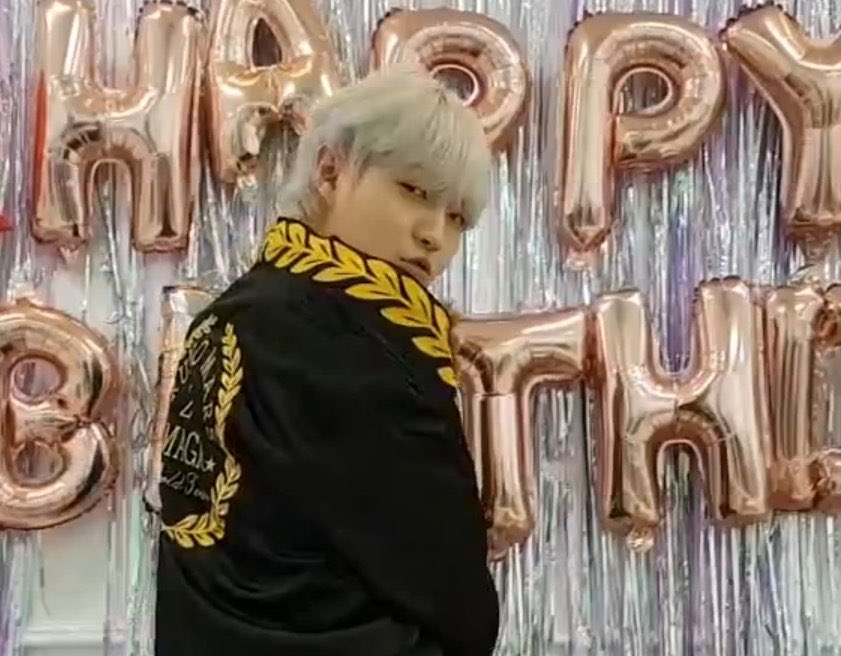 _25cm__'s tweet photo. คนอะไรน่าเอ็นดูได้ทุกอิริยาบถ น่ารักชหหห5555555 https://t.co/nlBfndfd2J