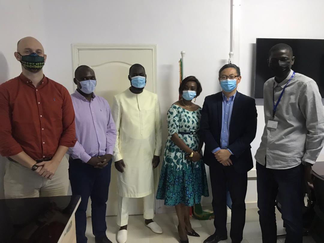 SientaHaoua's tweet photo. Important discussion with @IFAD country team currently in the Gambia for an implementation support mission. Discussions with WFP @YasuhiroTsumura today focused mainly on synergy of efforts for food security through school feeding within the ROOTS Project interventions. https://t.co/ws4n4ZuQaR