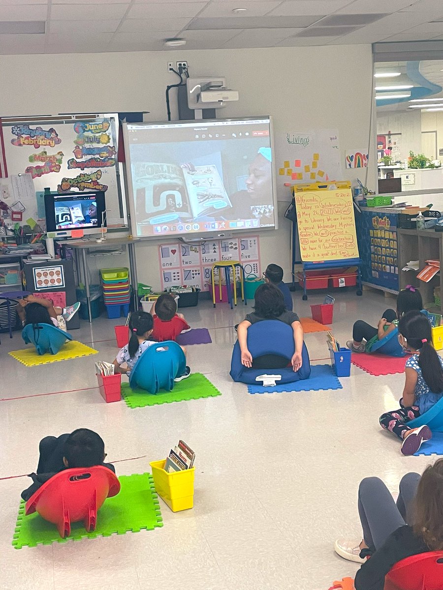 SheahansFriends's tweet photo. We had TWO Mystery Readers this week! 💚💚 @RaevenRyan #conditproud https://t.co/eZNCWahaIs