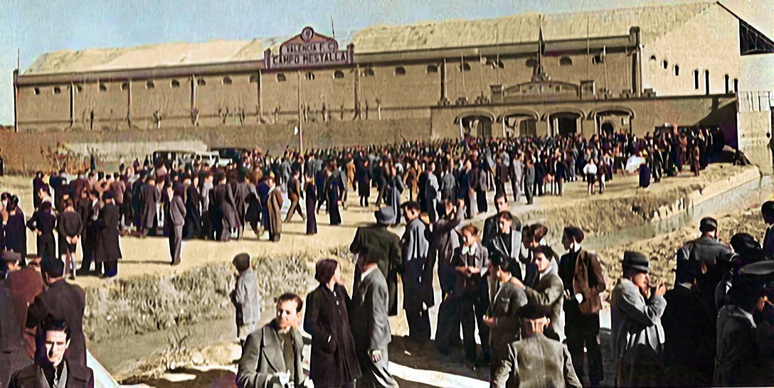 FOTOS HISTORICAS O CHULAS DE FUTBOL - Página 5 E2Z210iWUAMZDgy?format=jpg&name=medium