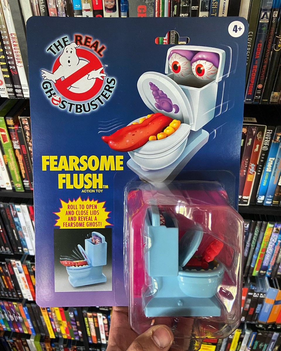 joelascola's tweet photo. Psyched to have this guy back in the collection! One of my absolute favorites as a kid. Also, you think he was some voyeuristic creep that was notorious for tonguing butts before he died? How does ghost world work?
#kenner #ghostbusters #fearsomeflush #toiletghost #spookydookie https://t.co/yNFwAyrc72