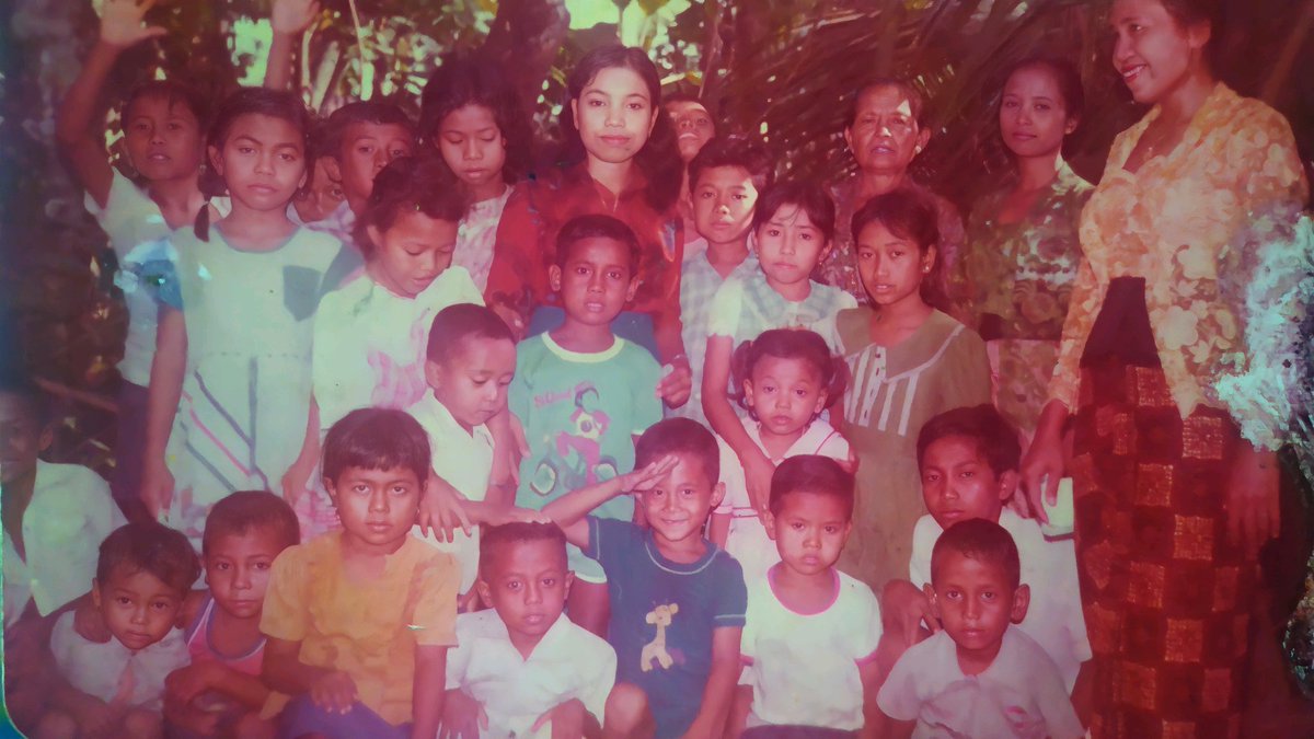 Ibu dari muda emg udh deket sama anak² kecil sampe skrg ❤