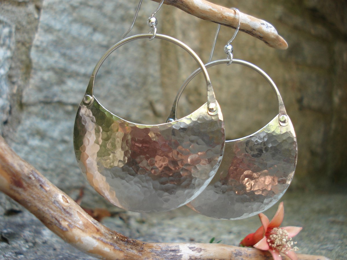 AnnaRecycle's tweet photo. Excited to share the latest addition to my #etsy shop: Hammered Silver Large Hoop Earrings Sterling Silver Crescent Riveted Big Earrings Statement Contemporary Moon Phases Hoop Earrings https://t.co/q78ePNDVVP #silver #semicircle #no #women #minimalist #coldconnection https://t.co/iyTRaIL5tG