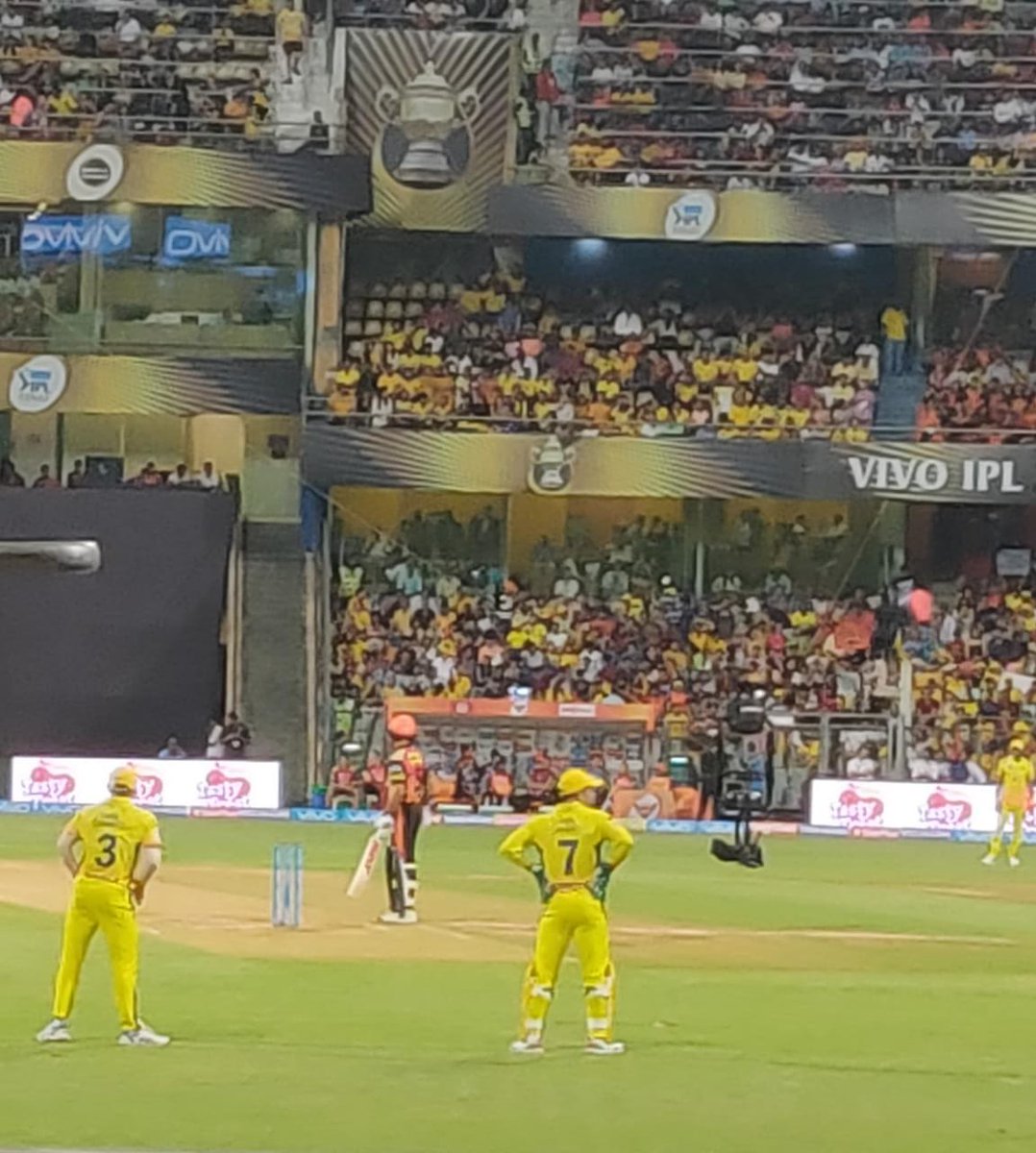 IamrahulBhat's tweet photo. It was a wonderful day 🥺🥺❤️❤️
Special vibes💫😭
3 days to the day.
#CSKComeback #2k18 #Summerof18 #Csk #ipl #WhistlePodu #yellove
@ChennaiIPL https://t.co/KSVqCz7mCH