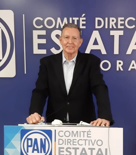 PANporSonora's tweet photo. Es muy importante no cometer más errores, no podemos permitir que Morena siga gobernando, este 6 de junio razonemos bien nuestro voto, les pido que voten por la fórmula ganadora, vota #VaPorSonora, #VaPorNavojoa #VaPorMéxico: @netomunro por Larsa Navojoa. https://t.co/WHNecVrWQF