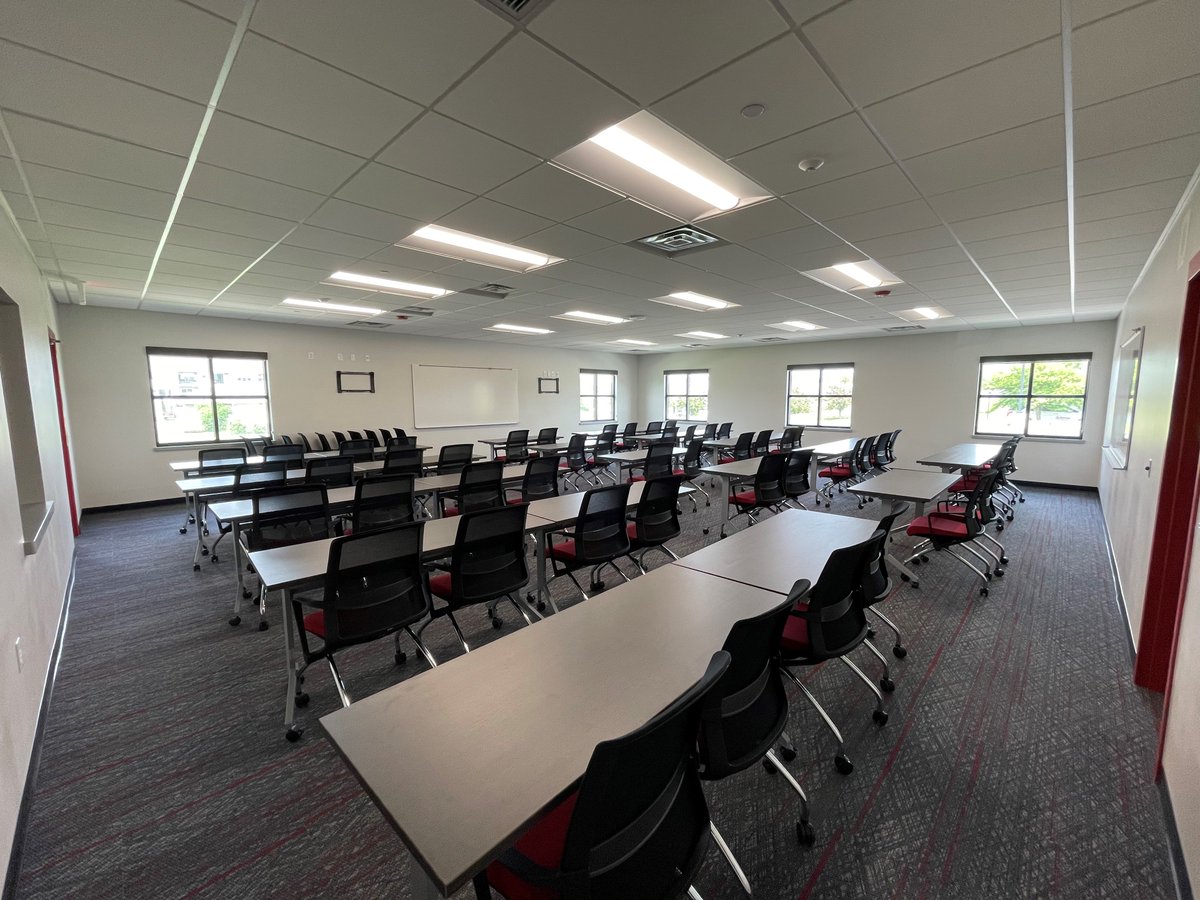 The new Delavan Fire Station is complete! The town’s deteriorating 45 yr old ﬁrehouse was beyond repair and is now replaced with a new, modern facility that will better support their lifesaving response and ﬁre rescue services. Town of Delavan Fire &amp; Rescue Angus-Young