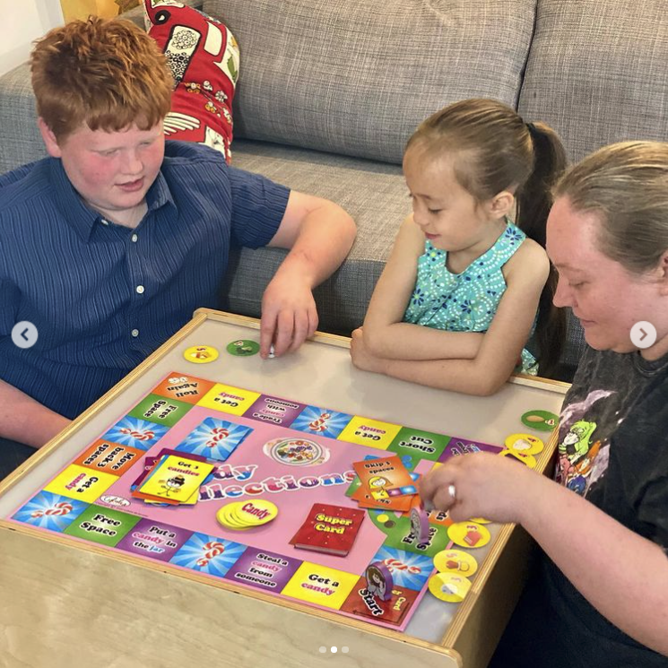 A big thank you to Instagram influencer Mei-Ling Altic Lee ( @meilingalticlee ) for sharing our Candy Collections! family board game! See her original post at instagram.com/p/COWOLZFAJiB/ and you can buy Candy Collections! and more now at cybelesgames.com/collections/all

#CybelesGames