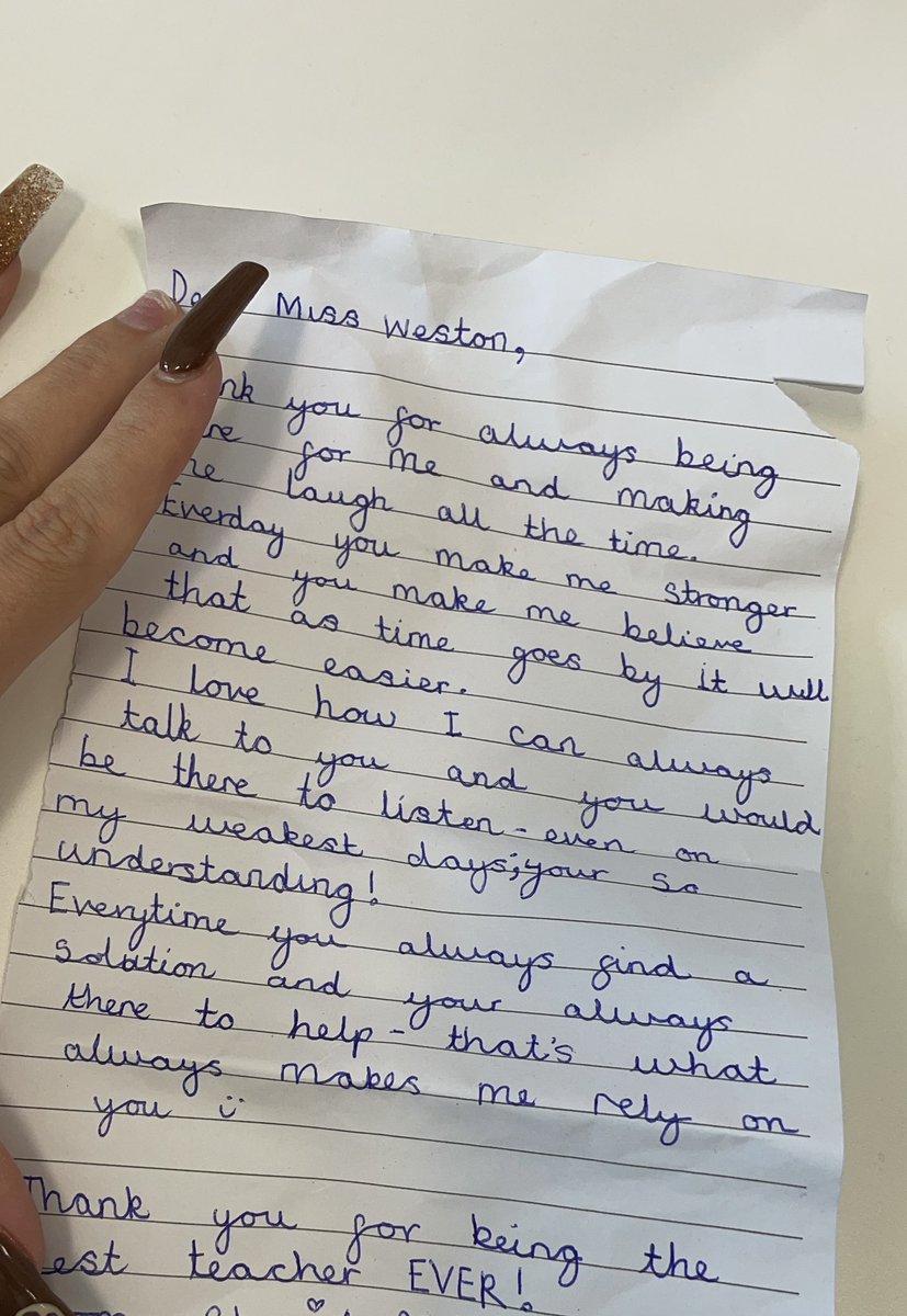 I got given this note this morning and I’ve honestly kept re-reading it all day. This is why I teach 🥺🖤