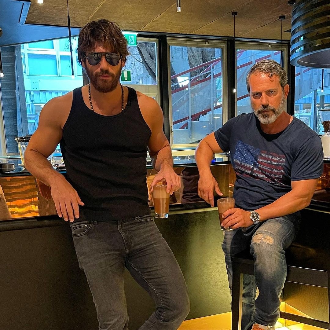 CanYamanTheKing's tweet photo. Woooooow โค๏ธ๐ฅ๐ฅ๐ฅ
#CanYaman #CanInRome #MacellariRoberto https://t.co/hIqQlSG3ha