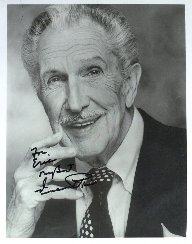 shortyblueyes5's tweet photo. Vincent Price, The Master of Menace, born 100 years ago today! Here’s his daughter, #author &amp; speaker Victoria Price on a #podcast sharing thoughts on her dad and growing up “Pricewise.” #BOTD #VincentPrice #MasterOfMenace #HorrorMovies #VintageHollywood 
https://t.co/NFbBPCOtdB https://t.co/g1yrLV2Vuy