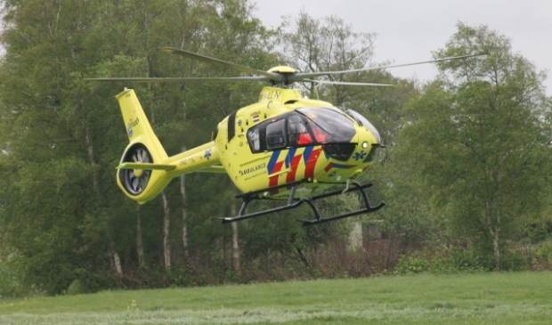 Wegwerker gewond bij werkzaamheden Earnewarre Garyp - ..