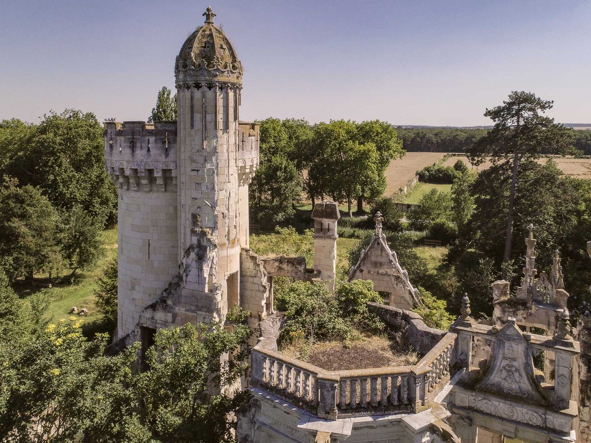Klusjesman Meerdere Afwezigheid Dit Franse kasteel heeft duizenden eigenaren: 'Het is zo mooi en magisch'