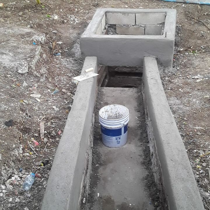 jcdepueblonuevo's tweet photo. #ObraComunal Antes y después. Personal de cuadrilla de la Junta Comunal construye cuneta de alcantarillado para el buen funcionamiento del desagüe. De esta forma evitamos inundaciones en los alrededores en tiempo de lluvias .Agradecemos la cooperación de los residentes #NoBasura https://t.co/cfzrpfcal3