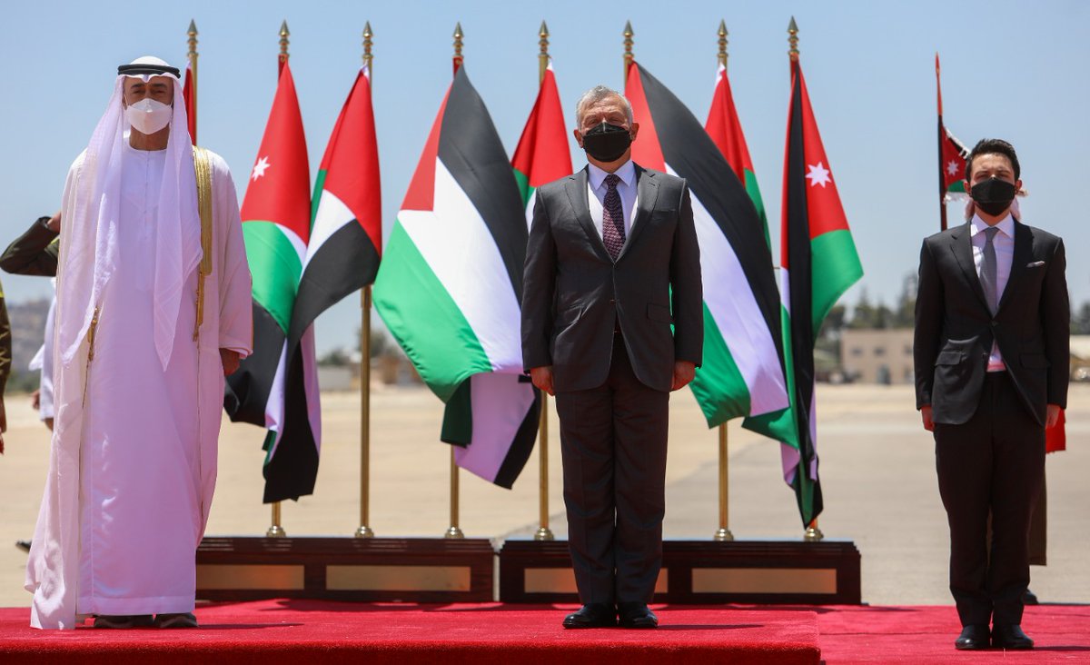 RHCJO's tweet photo. His Majesty King Abdullah II and His Royal Highness Crown Prince Al Hussein while receiving Sheikh Mohamed bin Zayed Al Nahyan, the crown prince of Abu Dhabi and deputy supreme commander of the #UAE Armed Forces at Marka Military Airport #Jordan https://t.co/l6XhbpmfP7