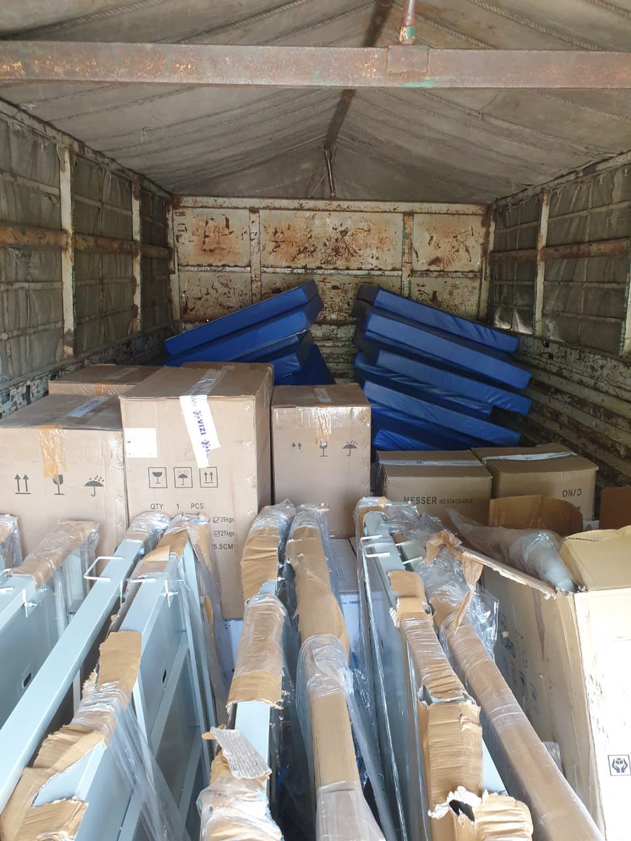 AirFoundation2's tweet photo. To intensify COVID assistance in Jammu and Billawar, BiPAP machines, oxygen cylinders, concentrators and fowler beds are on their way, to help with critical care set-up.
@pankajvermani @shantanum @im_aakashgoyal https://t.co/JNWJZp10gN