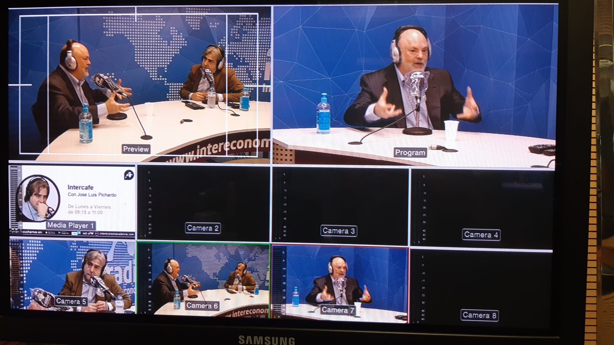 IntercafeRadio's tweet photo. 🎙 #PODCAST Hoy jueves, #27M con:
▶️Alberto De Rosa, DG de #CenteneCorp.
▶ Dionisio Canales, socio dtor., #AsesoríaCanales.
▶ José Vicente Tello, abogado.
▶ Fernando Martínez, economista y administrador concursal.
#Tempsderadio 📻https://t.co/FB1tVKq4RD https://t.co/UeFsRtxaWq