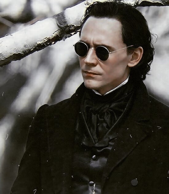 maryensenada's tweet image. #HiddlesLetterC Crimson Peak #TomHiddleston @HiddlestonSpam