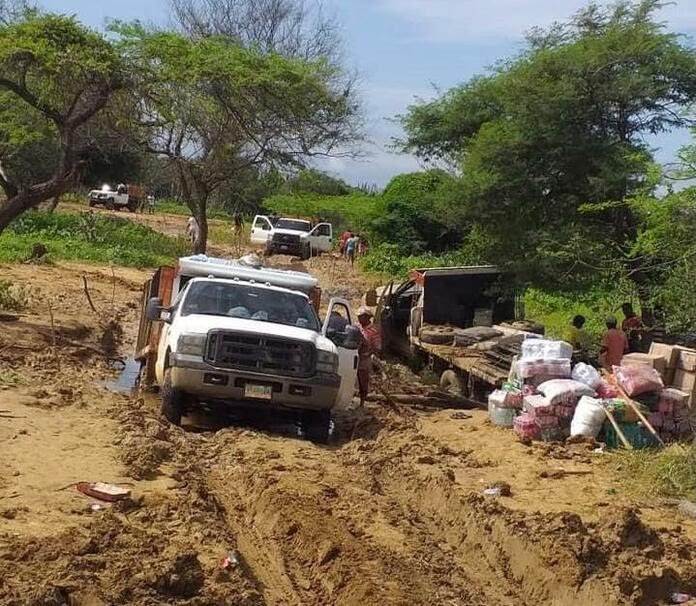 aleltbd's tweet photo. Perodista de @BluRadioCo dice:
"Cada día que el Cerrejón tiene paradas las operaciones dejan de ingresar a la economía de La Guajira más de $4.000 millones"

- La Guajira: https://t.co/8cOGgRZpcy