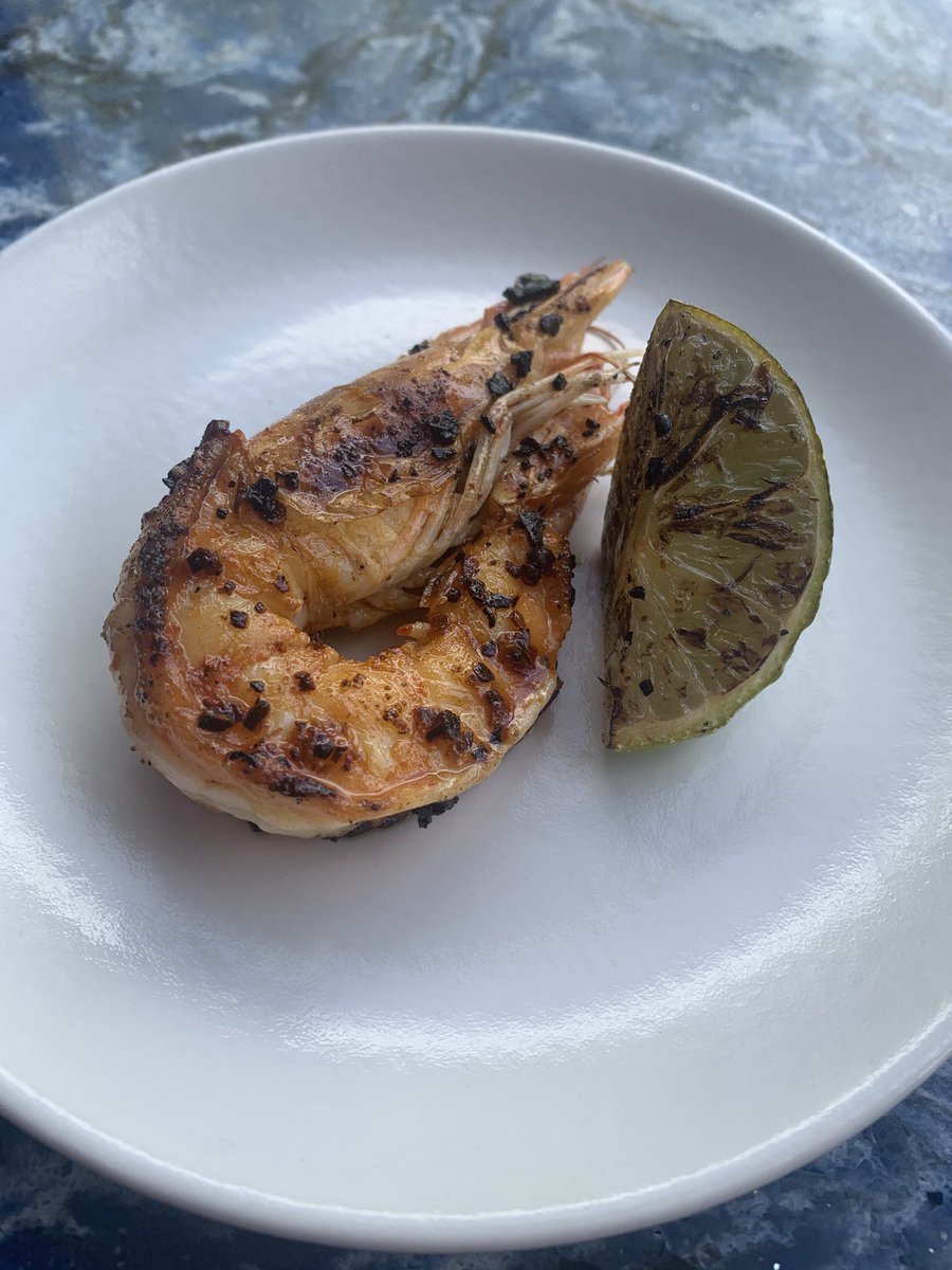 FishUnionLondon's tweet photo. Happy Hour! Between 5-7pm, Tuesday to Saturday, you can come and enjoy our chilli salted tiger prawns @ £1 each with a drink of your choosing, don’t miss out! Book in house or on our terrace through @resy #fish #seafood #fruitofthesea https://t.co/qGKixuFKnA