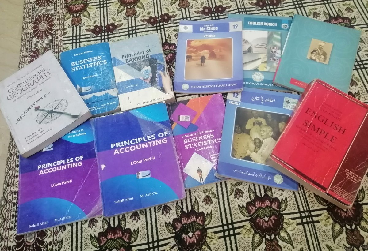 AhmedSa70312096's tweet photo. I Have Only 30 Days to Prepare All these Books without a Teacher
Ya Allah Help Us
#CancelAllExams https://t.co/RQH7jRqt5I