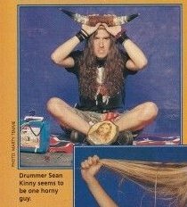 Happy bday sean kinney 