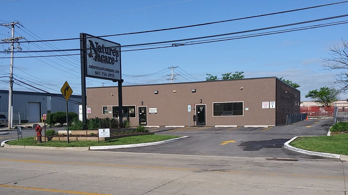 Our parking lot is available for both medical patients and adult use customers! Visit our dispensary in Rolling Meadows any day of the week, we're open 8am - 9pm. Walk-ins welcomed! #Illinois #Cannabis #Healing #Medicine #Dispensary  #Chicago #RollingMeadows #Schaumburg #Suburbs