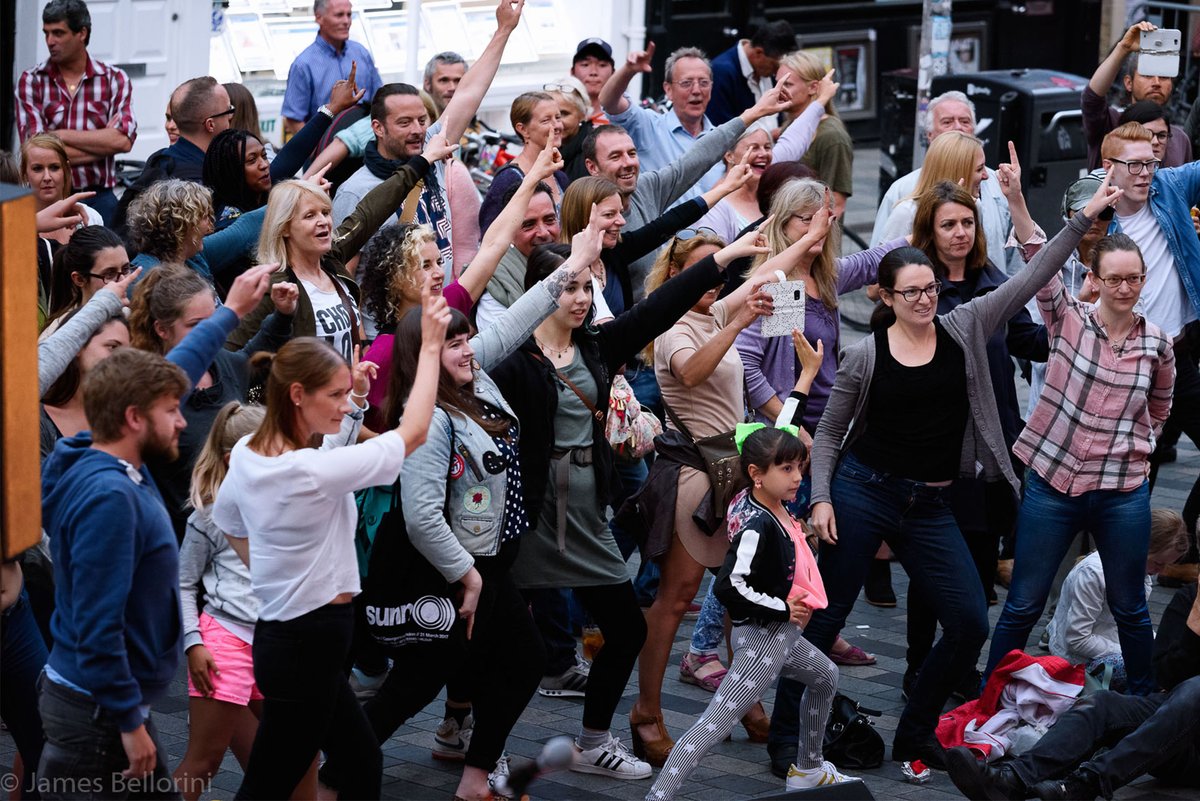 saltdigitalUK's tweet photo. Whop is up for #FringeCity at Jubilee Square today? @brightonfringe https://t.co/WYmQCDYB6s https://t.co/6PSLnvXNnw
