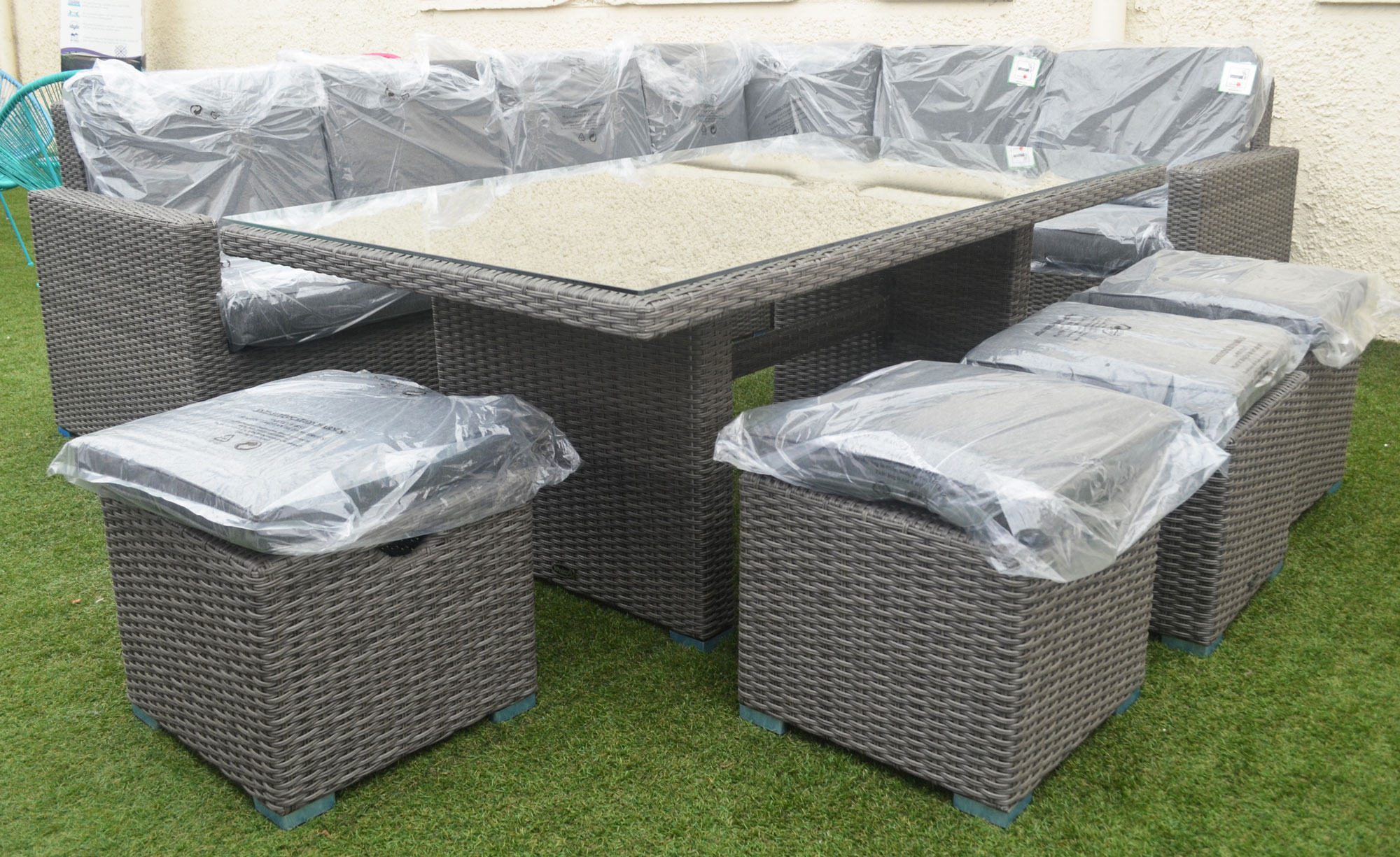 Morale furniture hillington deals