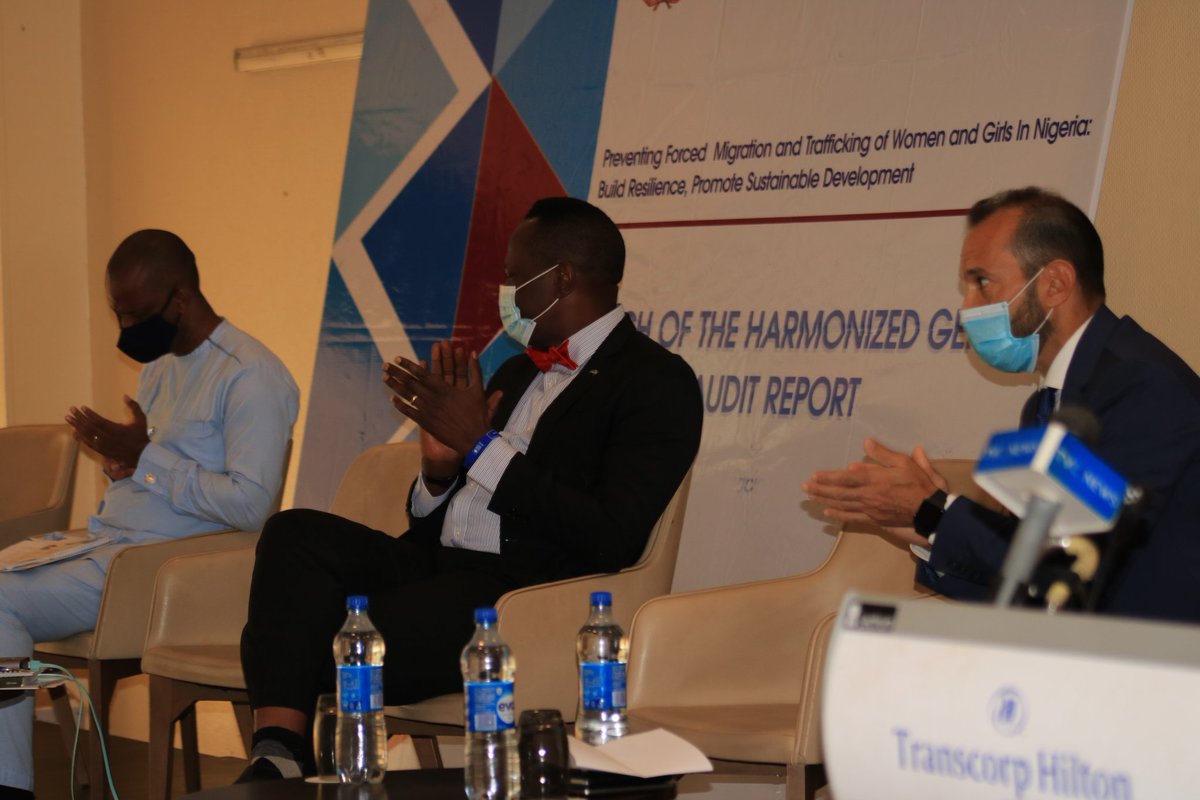 adedoyinadeeso's tweet photo. The Executive Director @cleenfoundation @benolugbuo giving his goodwill message and statement of purpose at the ongoing Launch of the Harmonized Gender Audit Report on Human Trafficking in Edo and Lagos states
@unwomenNG @Fu_invictus @iamannawhite
#ForcedMigrationNG https://t.co/ViLFbEuRzi
