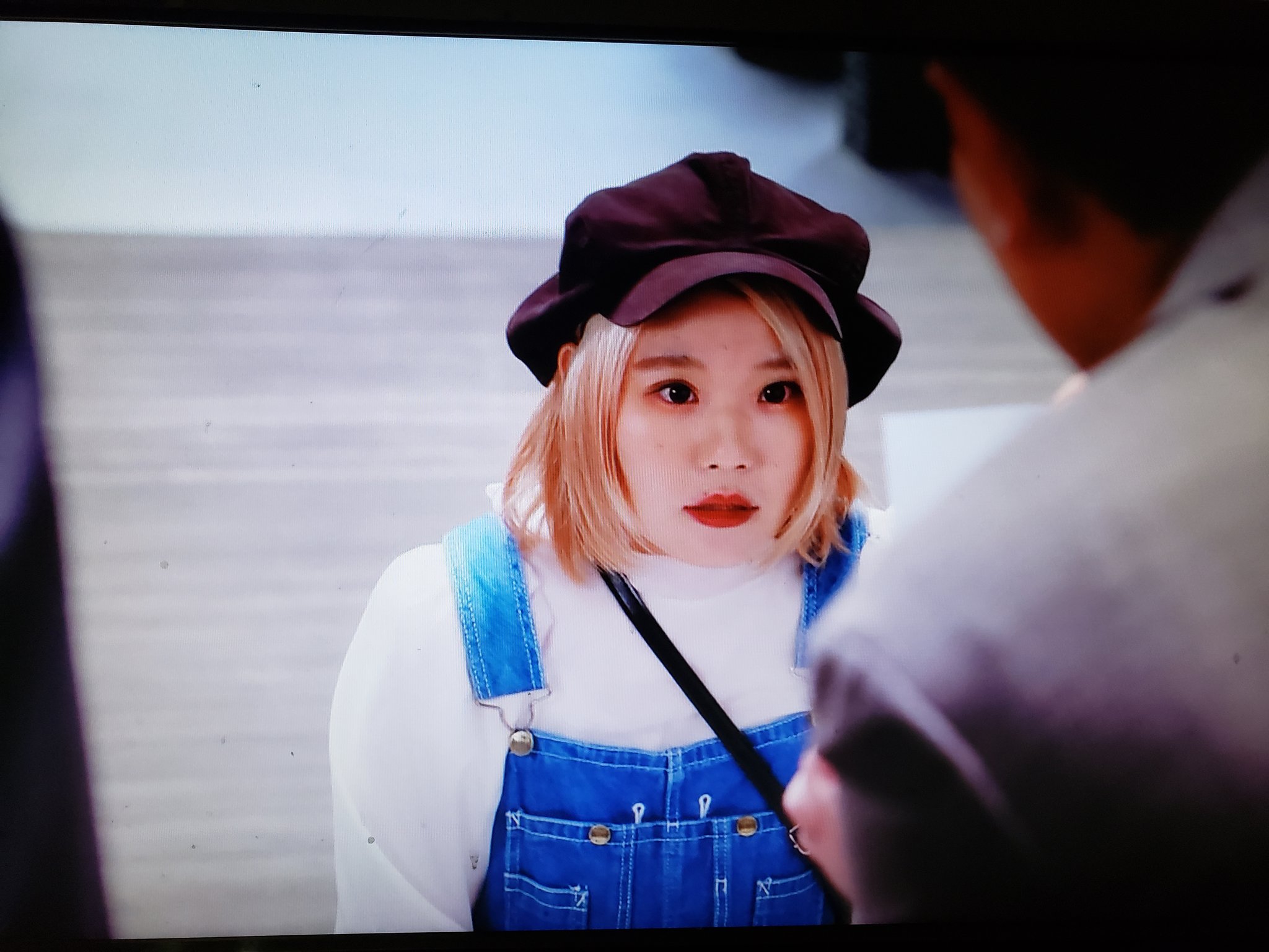 Twitter 上的 冬の枯れ木 このドラマは俳優以外の人達を 積極的にキャスティングするのも面白い 真壁とハラミちゃん そういえば よく真壁 と一緒にバラエティー番組に出てた本間 ガラガラ声のプロレスラー はどうしているだろう プロレス番組見ないので分から