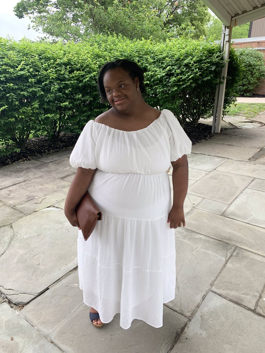 IHMiddle's tweet image. They did it! Completed the requirements for 8th grade graduation! #IHPromise