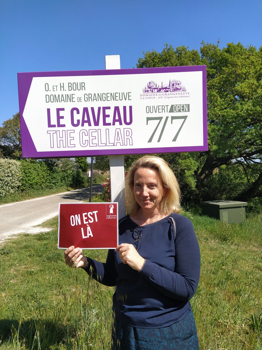 vigneronindep's tweet photo. Les Vignerons Indépendants lancent leur campagne de communication estivale pour sensibiliser les tourismes et amateurs à découvrir les domaines et personnalités sur tout le territoire viticole. Portes ouvertes,  dégustations, découverte de la faune, flore, tout  un programme! https://t.co/W6s1NIVFvQ