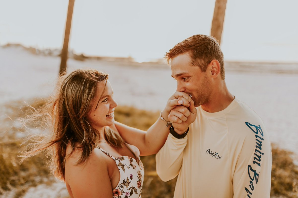 bellbailey9's tweet photo. Best day of my life! Yesterday jamison eckley asked me to be his wife ♥️I am so thankful and blessed and love this man to death. https://t.co/oAwVsBo3xh