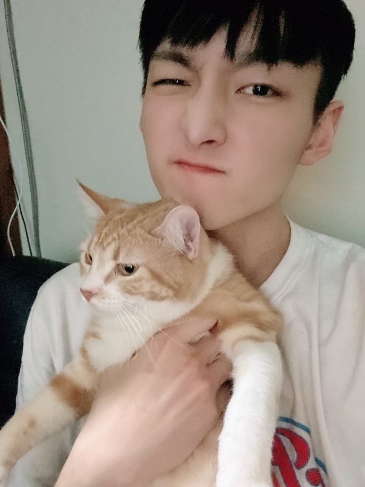 fantasynphia's tweet photo. Zuho ❤️ Huru https://t.co/knCPQhsU6a