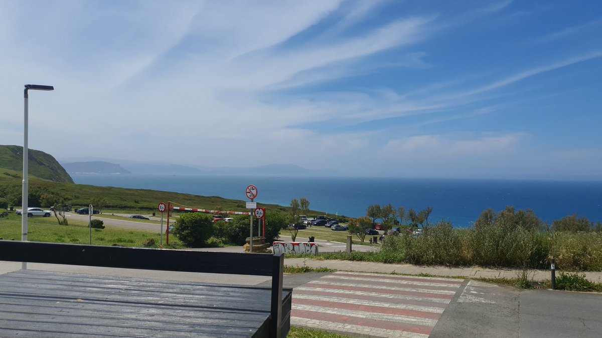 AnechkaMD's tweet photo. Watching the first #YEdebate of the year... Pros and cons of decolonisation of #staphaureus
The sun won't ley me take photos... So I'll share the scenery π
#ESPID2021
#ESPIDAnywhere
@ESPIDsociety https://t.co/xb33SRHnsg