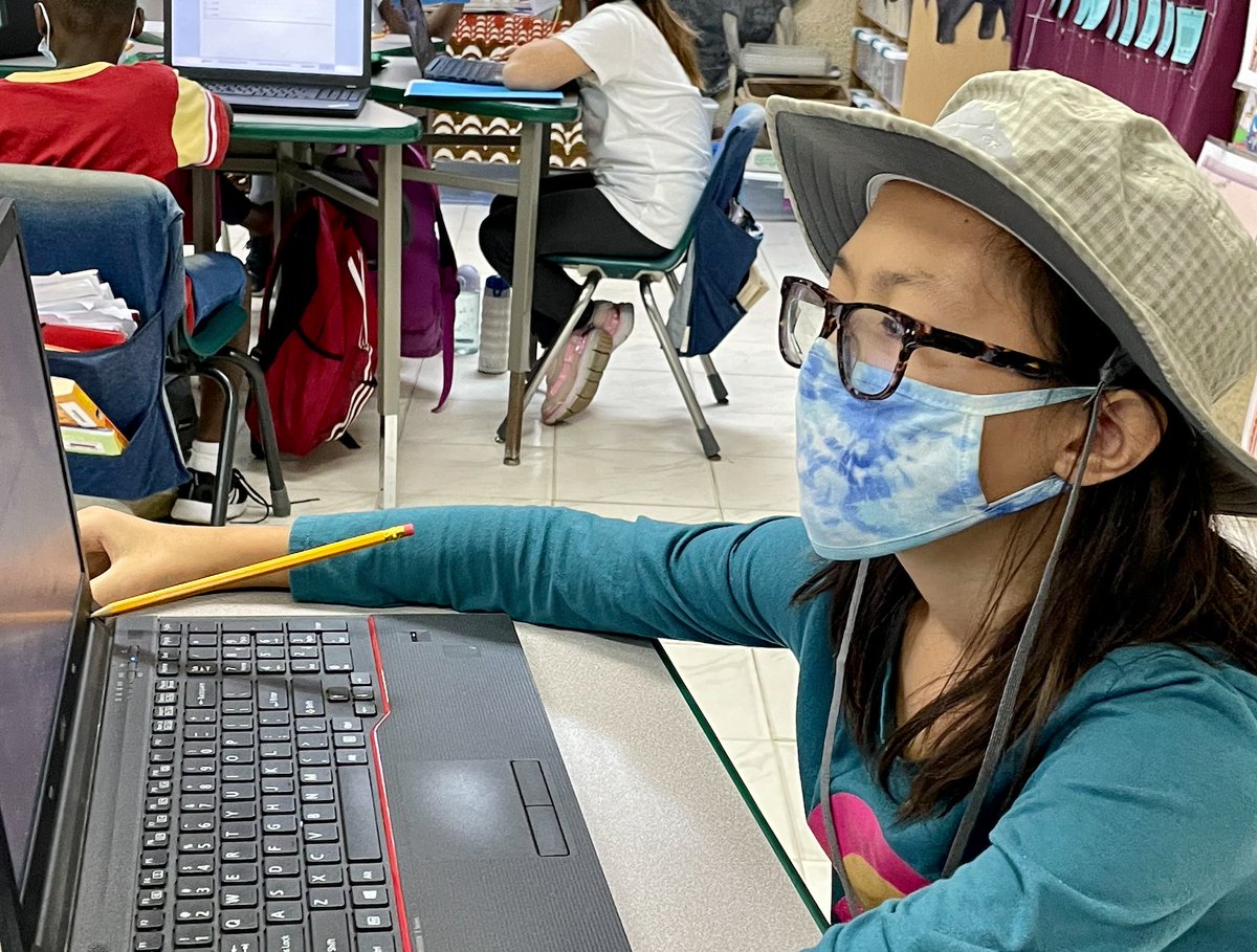 paulabaxter67's tweet image. Be kind to your mind...wear a hat day @TASOKinshasa also #MAP in hat day! @NWEA #MentalHealthAwarenessMonth @lesleerupp @araalihma