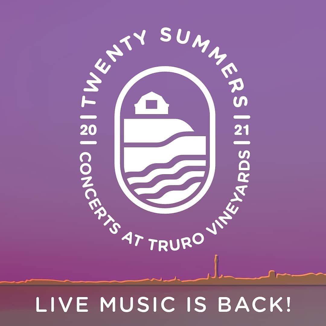 20summers's tweet photo. Live music is back! 
7/16 Mozelle &amp; @MikeMRFMusic 
7/30 @luna_theband 
8/14 @MalBlum 
8/28 @bosqmusic 
Tickets on sale now at https://t.co/sUPNoVdJ6O https://t.co/Aa2PeH8uYO