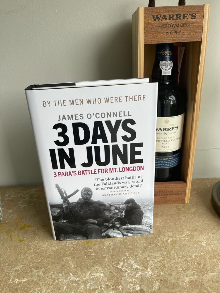 nuasafc's tweet photo. Started to read this brilliant book by James O’Connell. Honoured to have visited there in 2015, will return in 2023. @falklands_utd @FirstFalklands @TheParachuteReg #3PARA #mtlongdon - Never forgotten, RIP #3daysinjune https://t.co/NZwKD3ROM0