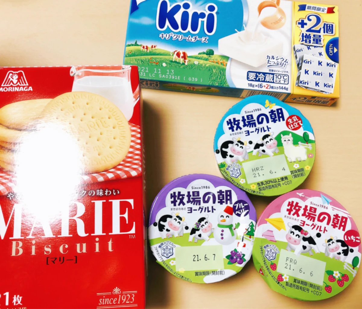 「革命」牧場ヨーグルトであら不思議！チーズケーキができるのです。