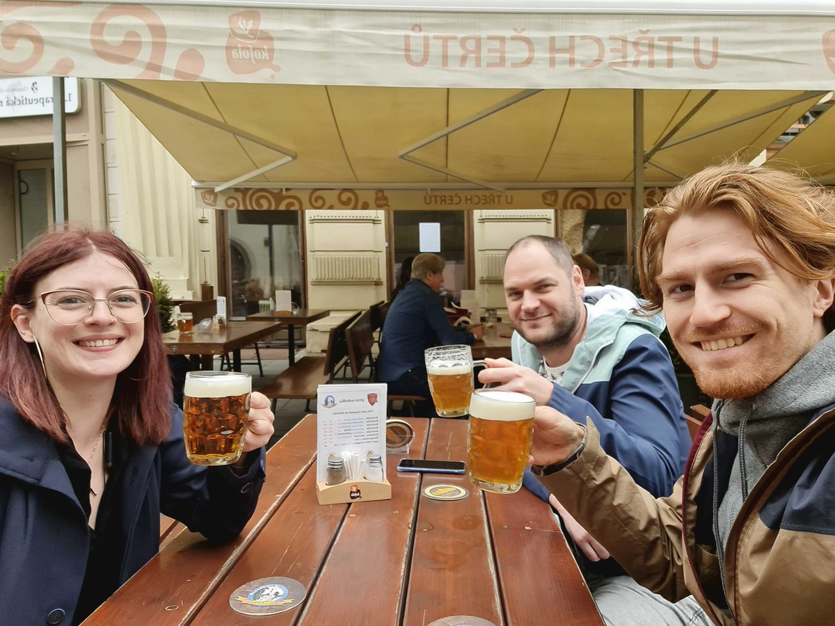 sprint_in's tweet photo. Cheers to the first team lunch in over a year! 🍻 https://t.co/o9MQAalJ44
