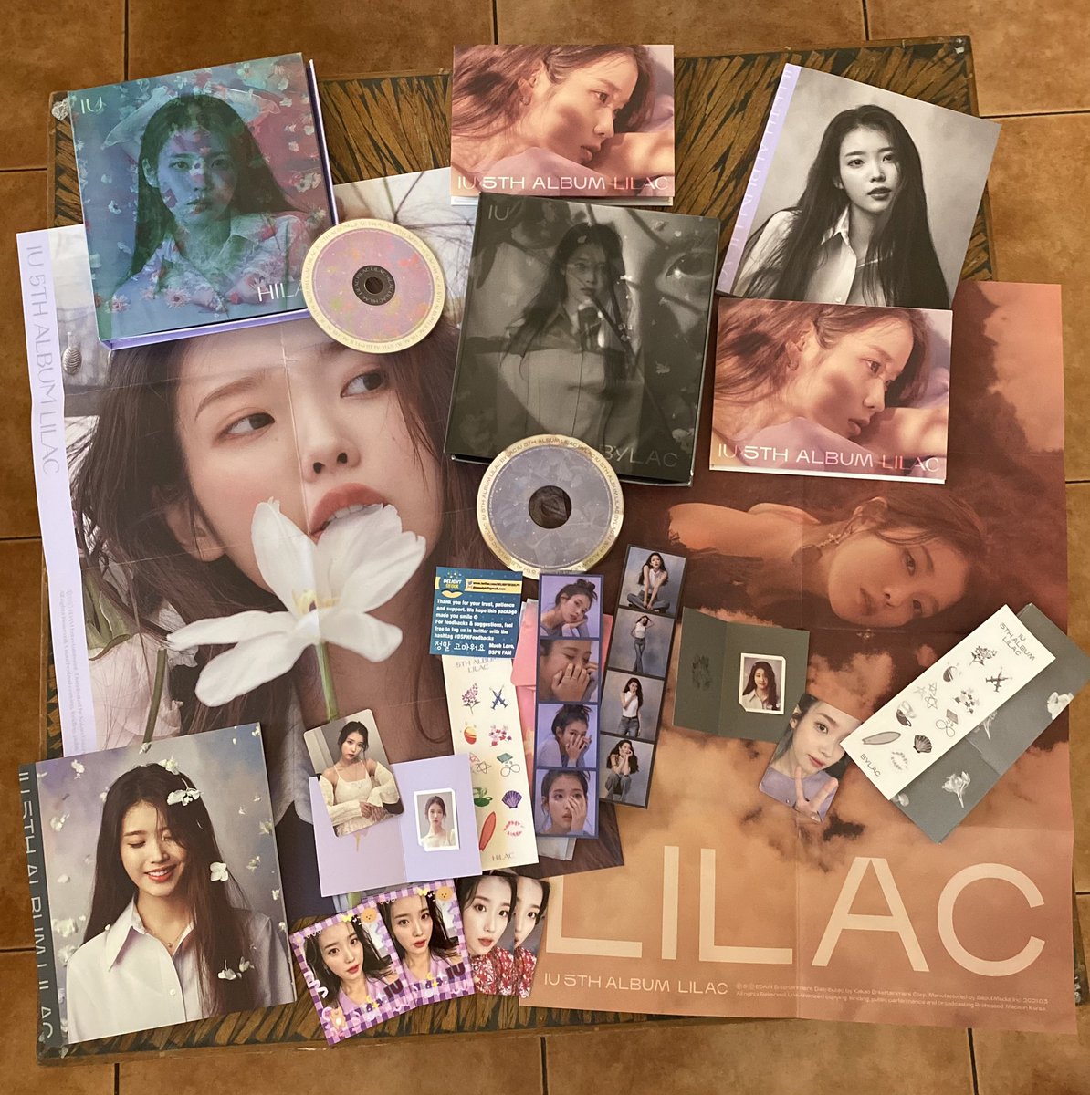 IBlueming05's tweet photo. They are finally home! ππΈ #Iu #lilac #hilac #bylac #IU5 #iu5album @_IUofficial @DELIGHTSEOULPH @edam_ent https://t.co/8D9DrhJDf3