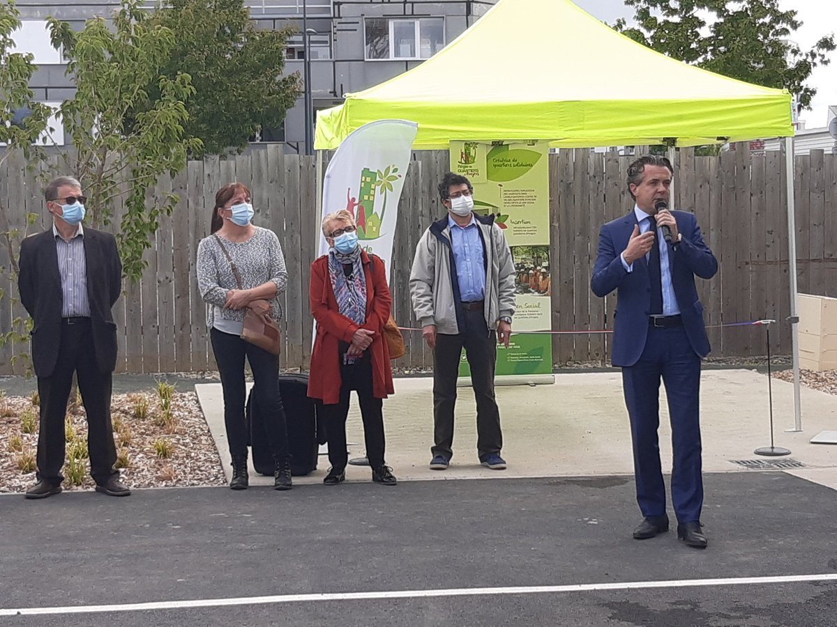 HerveMardele's tweet photo. Très heureux d'avoir participé à l'inauguration du nouveau siège de la régie @DeQuartiers d'Angers. Ce moment symbolique s'inscrit pleinement dans notre partenariat dans la lutte contre la #précaritéenergetique
@EDF_PdL @NatDouziech @mhmaisonneuve @danielpinaPDL
@ChristopheBechu https://t.co/slGaEs4iY3